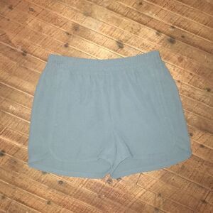 J Crew 0 polyester scalloped trendy preppy chino shorts